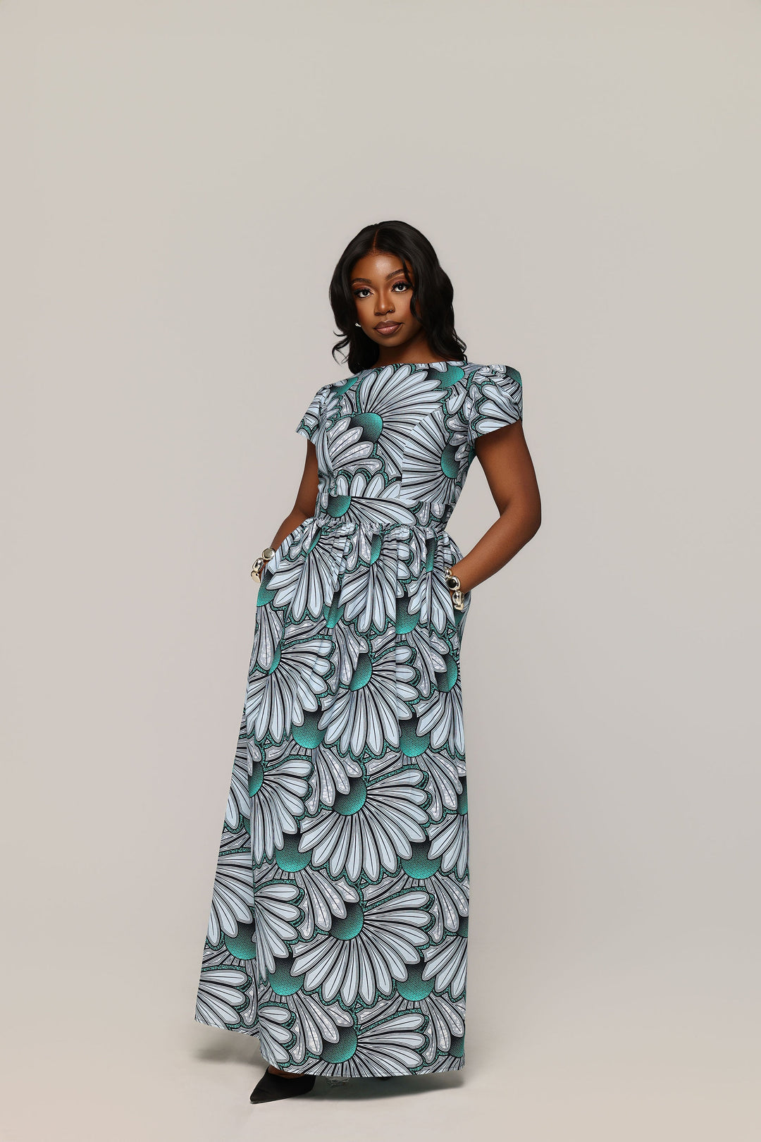 African print and embroidered clothing for Women - African Print Skirts, jumpsuit, outfits, pencil skirts Ray Darten African print and embroidered clothing for Women - African Print Skirts, jumpsuit, outfits, pencil skirts Ray Darten
