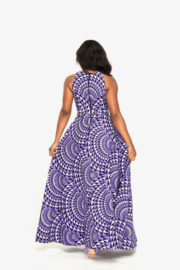 Chic and versatile, our Sleeveless Purple and White Maxi Dress is a fashion essential. Crafted for comfort and style, this dress features a flattering silhouette and a stunning color combination 