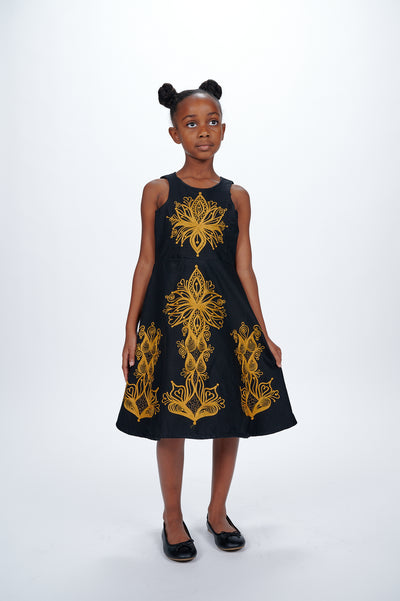 Mother and Daughter African Print Outfits - Girl Dresses, Girls Clothing Tagged "Mommy and Me" Ray Darten Mother and Daughter African Print Outfits - Girl Dresses, Girls Clothing Tagged "Mommy and Me" Ray Darten